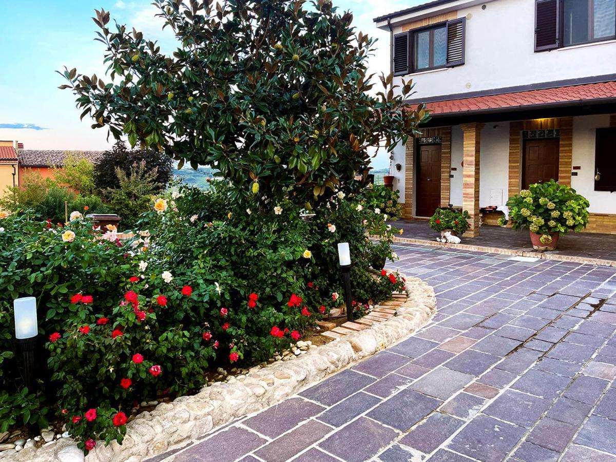 La Vigna Di Ranco Agriturismo Paglieta Exterior foto